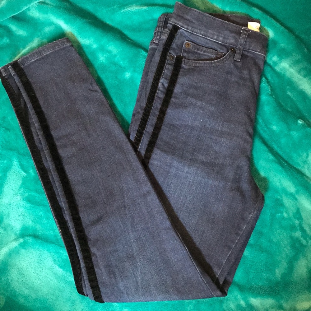 Dark Wash Jeans With Side Stripes